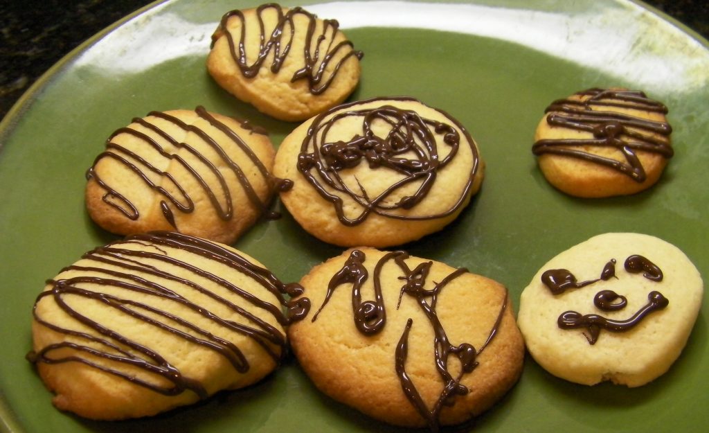 Chocolate drizzled, kid style!